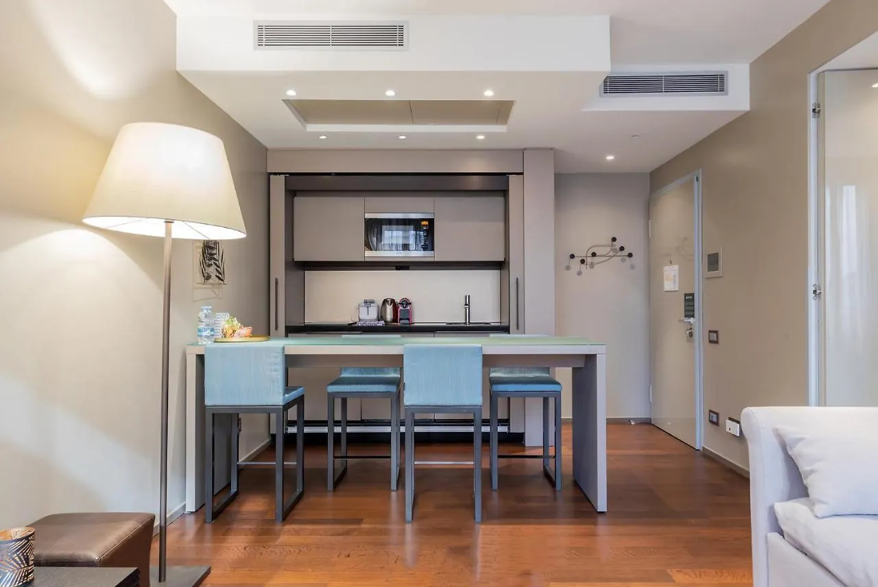Milan Retreats Duomo Suites 0*,