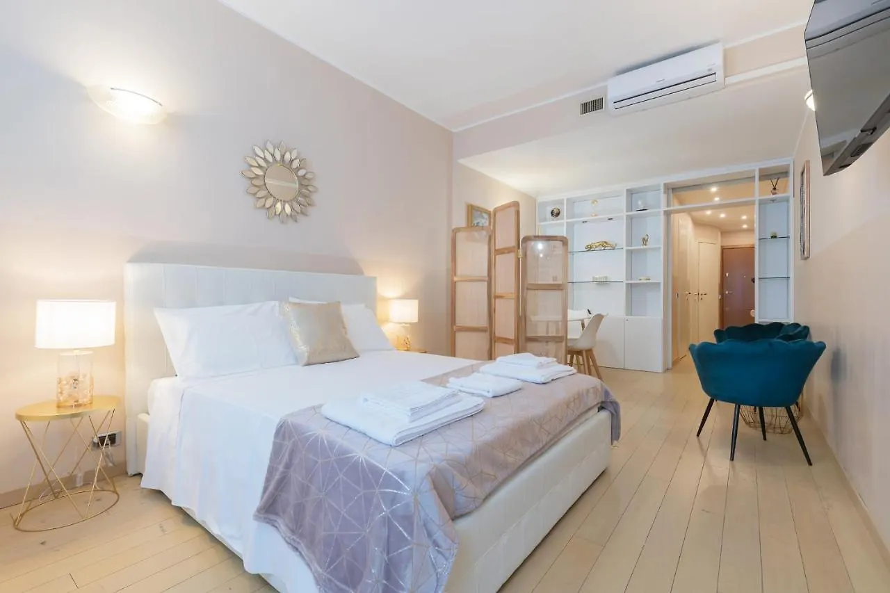 Milan Retreats Duomo Suites