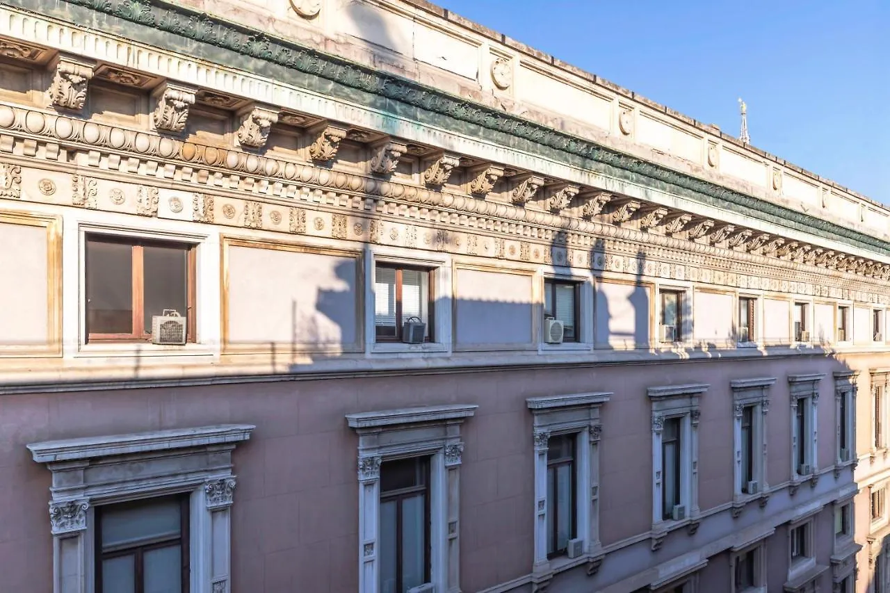 Milan Retreats Duomo Suites
