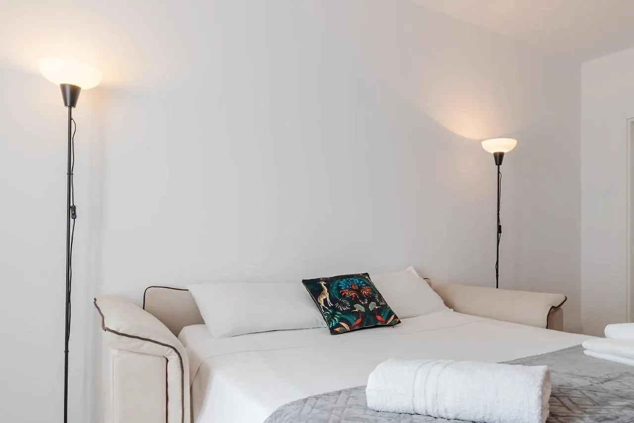 Milan Retreats Duomo Suites 0*,