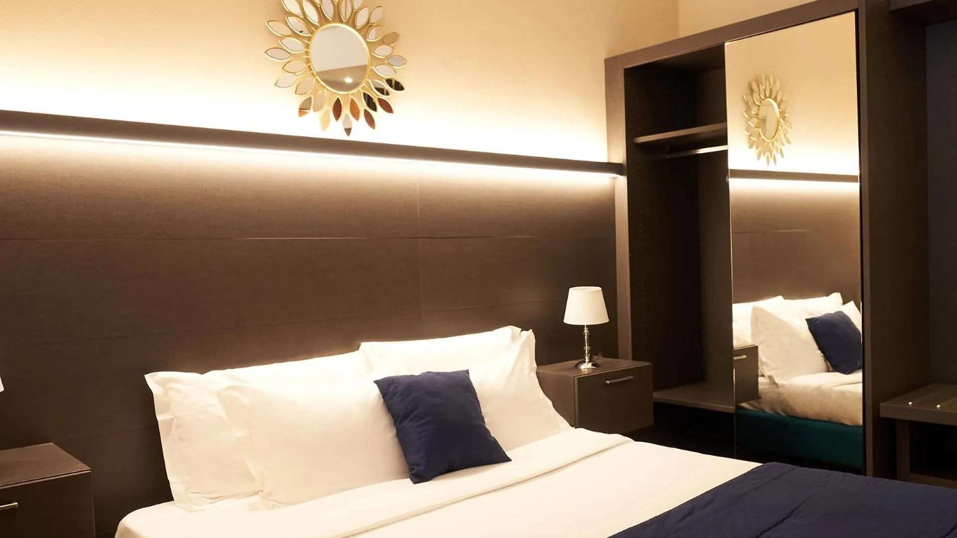 شقة Milan Retreats Duomo Suites
