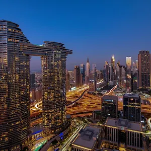 first-class-3br-with-full-dubai-skyline-sea-view.dubaihotelsoffers.com/