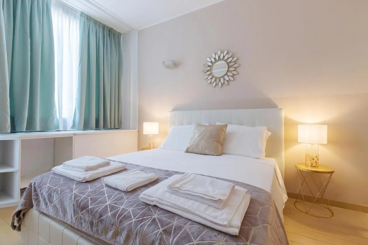 Διαμέρισμα Milan Retreats Duomo Suites